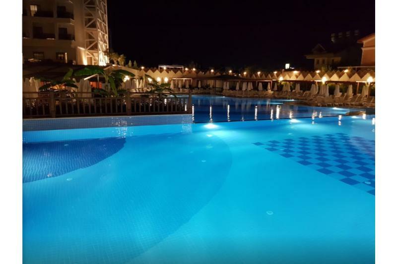 Side Crown Sunshine Ultra All Inclusive Exterior photo